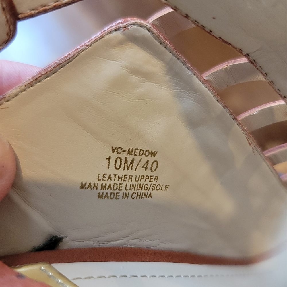 Vince Camuto Medow Sandal Booties. Size 10. - Picture 5 of 11